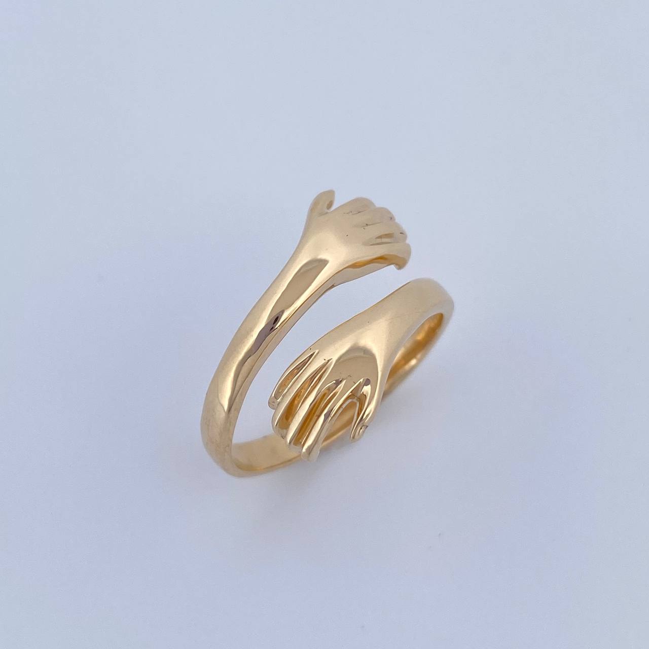 Anillo Abrazo 3.45gr / T6 1/4 / Liso Oro Amarillo 18K &