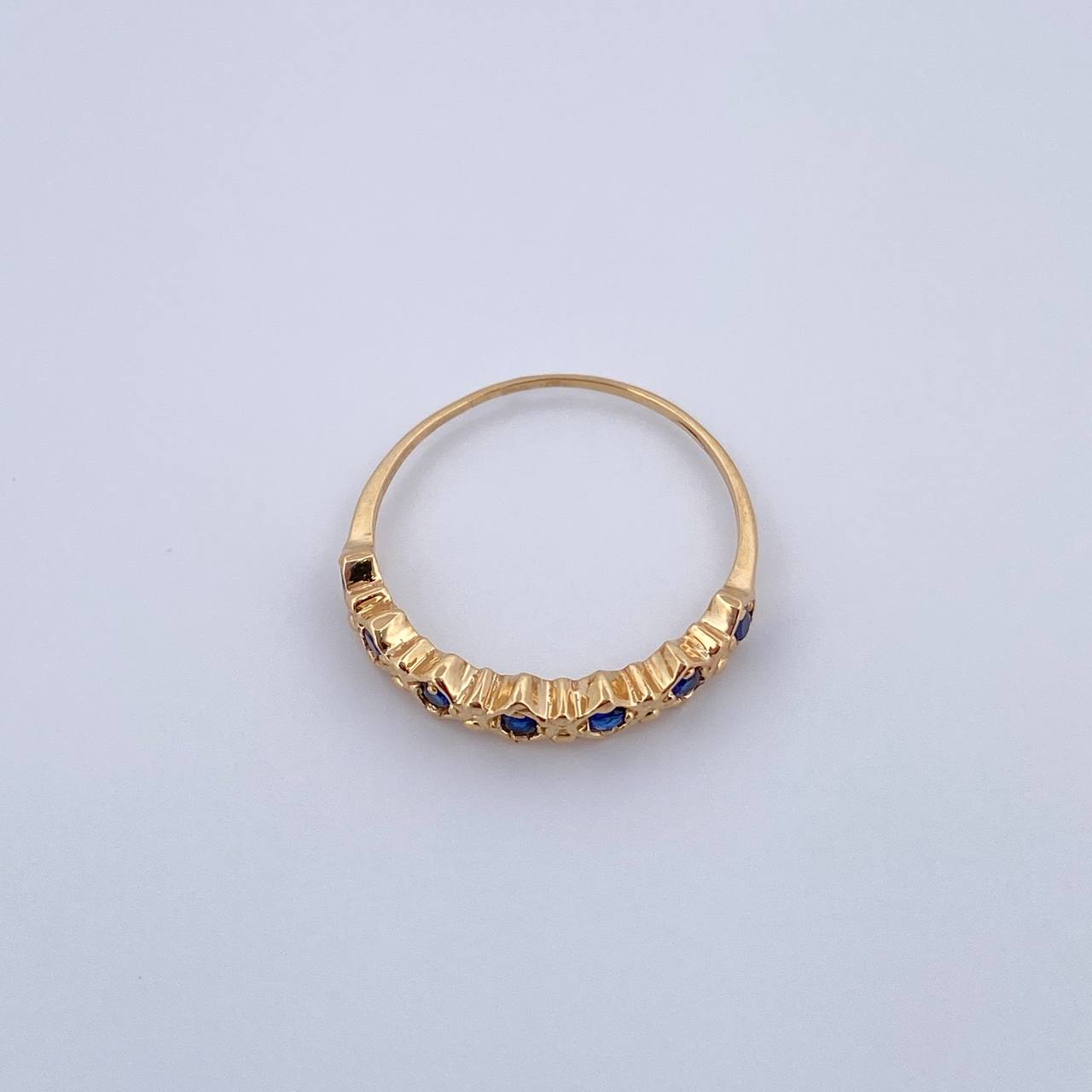 Anillo Churumbela Rombos 1.85gr / T7 1/2 / Circones Azules Oro Amarillo 18K &