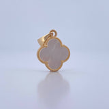 Dije Trebol 1.85gr / 2.4cm / Nacar Blanco Oro Amarillo Nac.Esp. 18K &