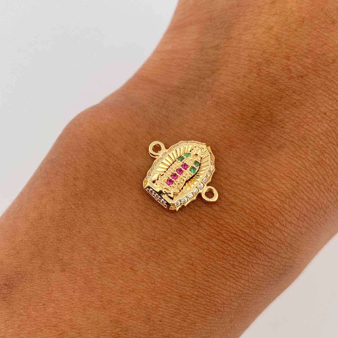 Herraje Virgen de Guadalupe 1.2g / 1.5cm Oro Amarillo 18K