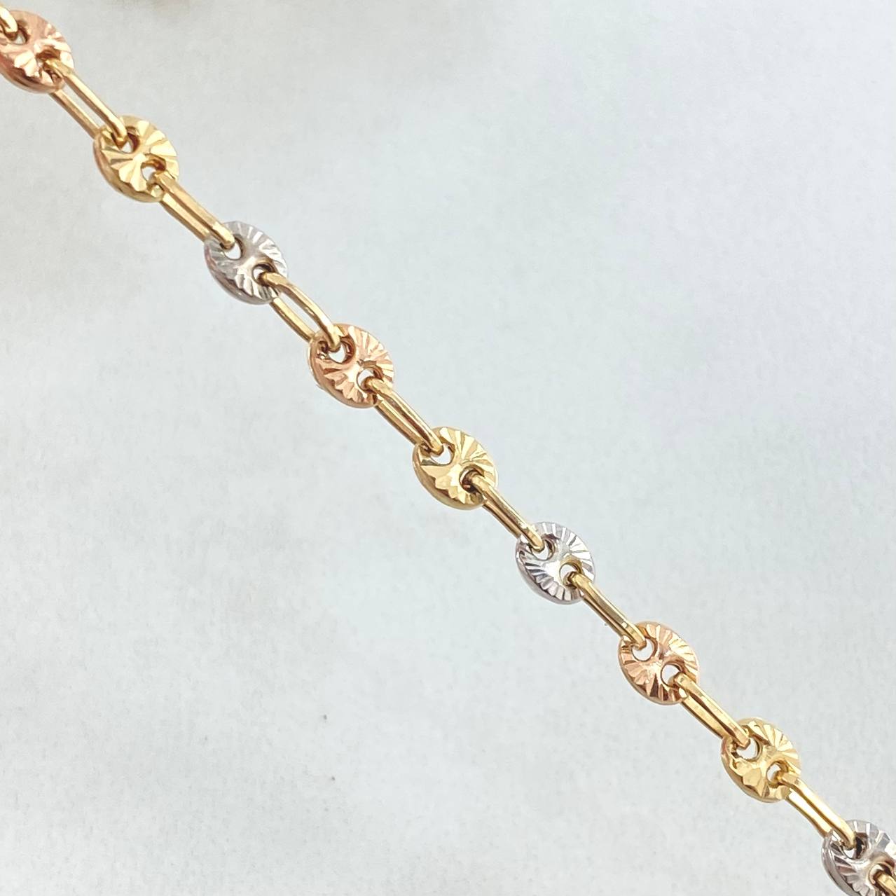 Pulso GC 3.55gr / 19cm / Tres Oros 18K *
