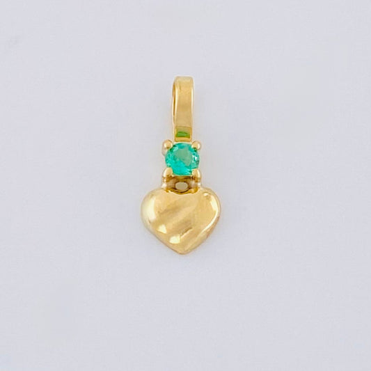 Dije Corazón Esmeralda 3 Pts 0.2 g / 1 cm Oro Amarillo 18K