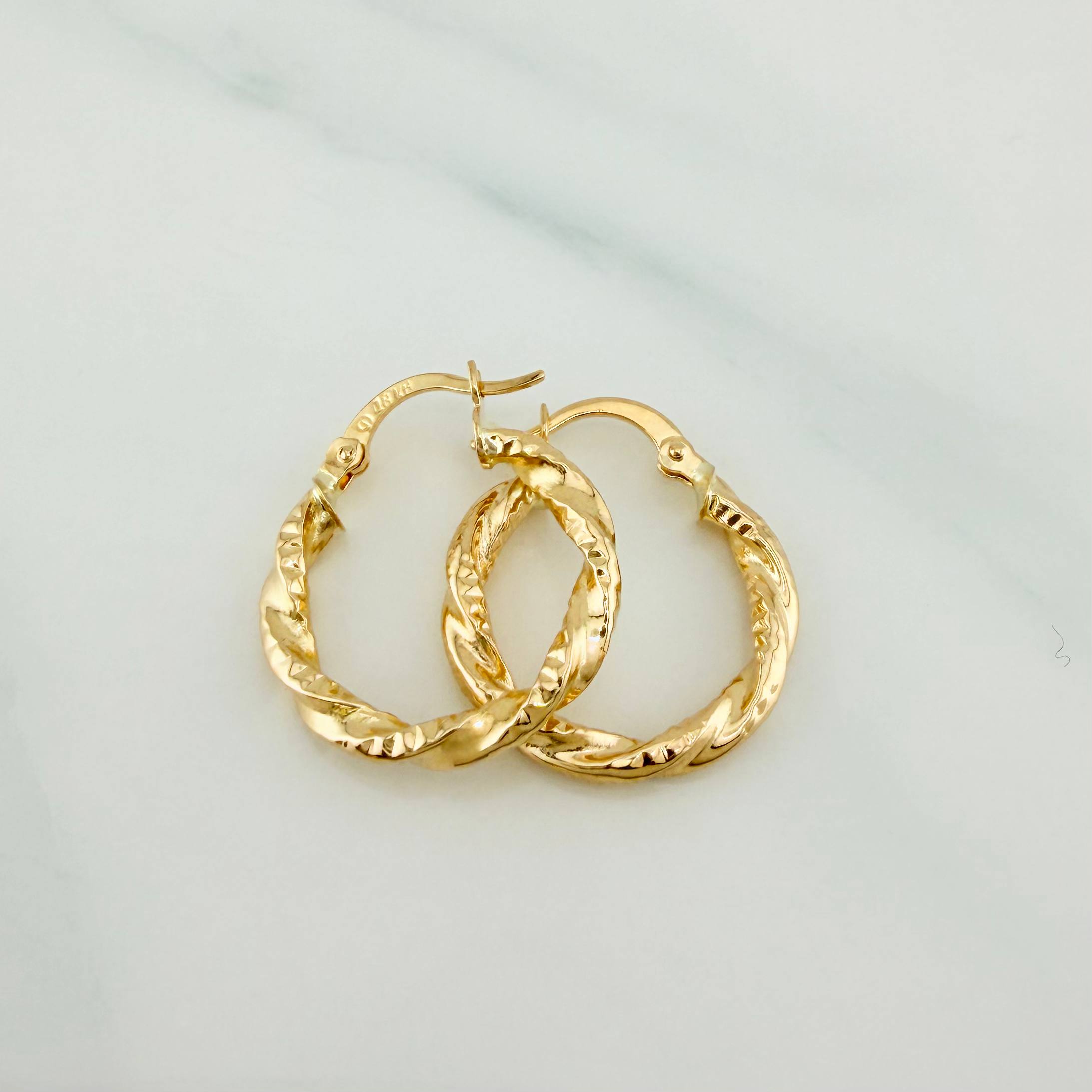 Candongas Jiah 1.9 g / 2.2 cm Oro Amarillo 18K