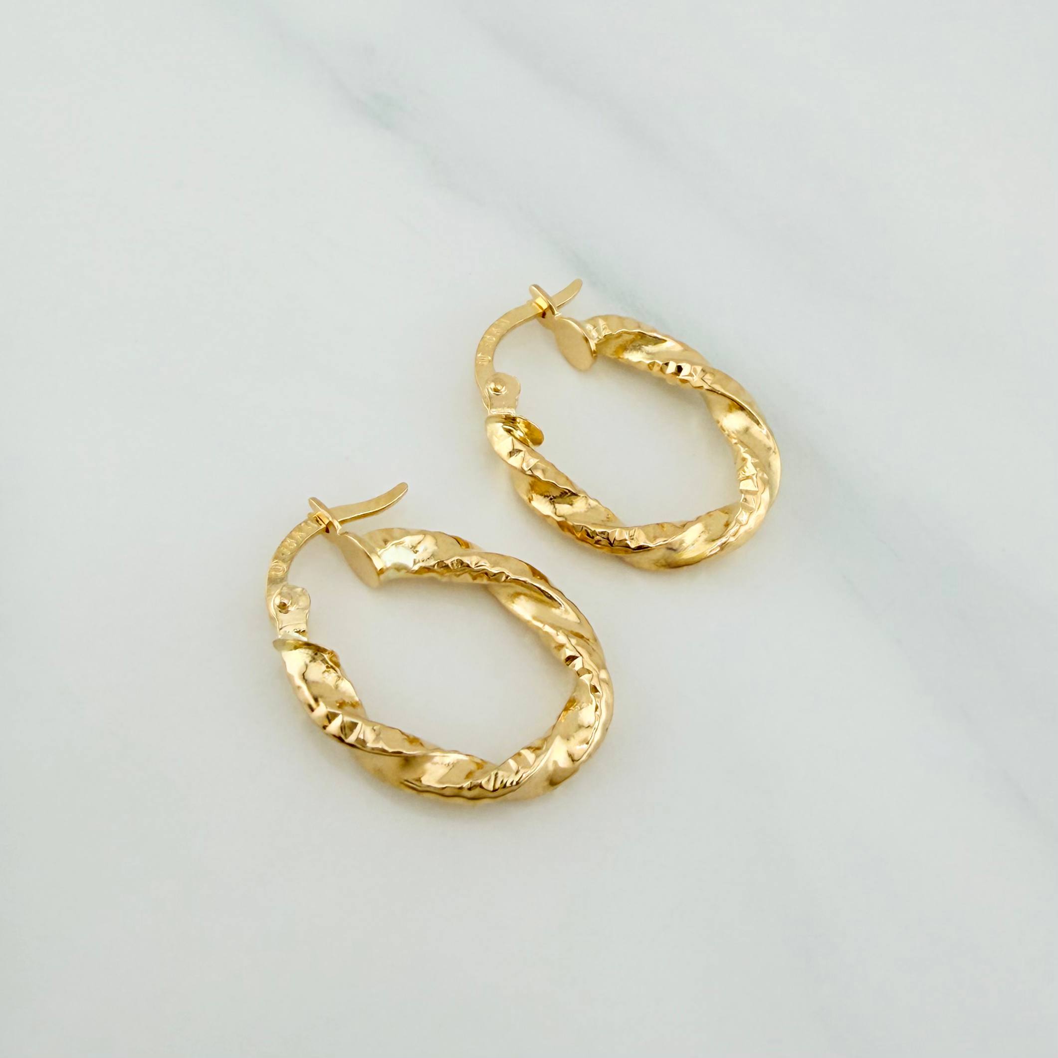 Candongas Mary Ovaladas 1.6 g / 2 cm Oro Amarillo 18K