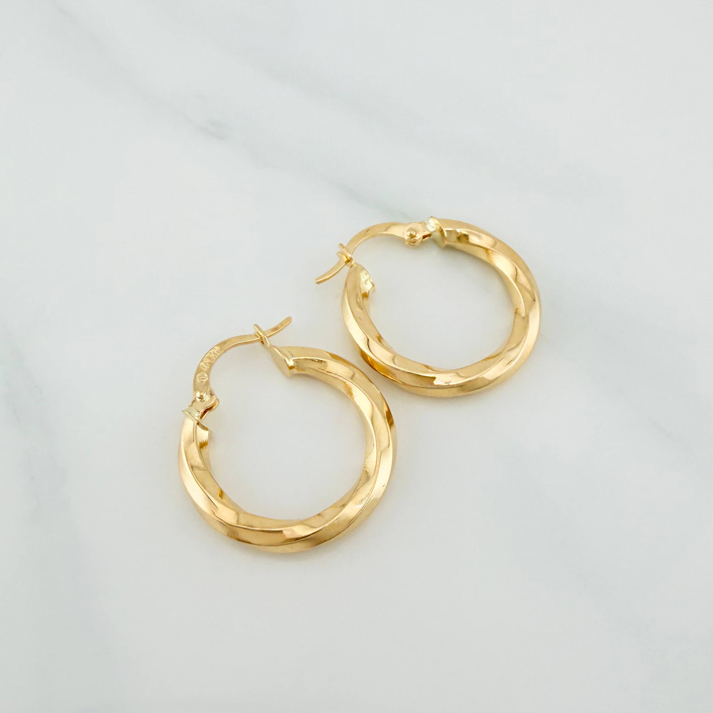 Candongas Kari 2.15 g / 2.2 cm Oro Amarillo 18K
