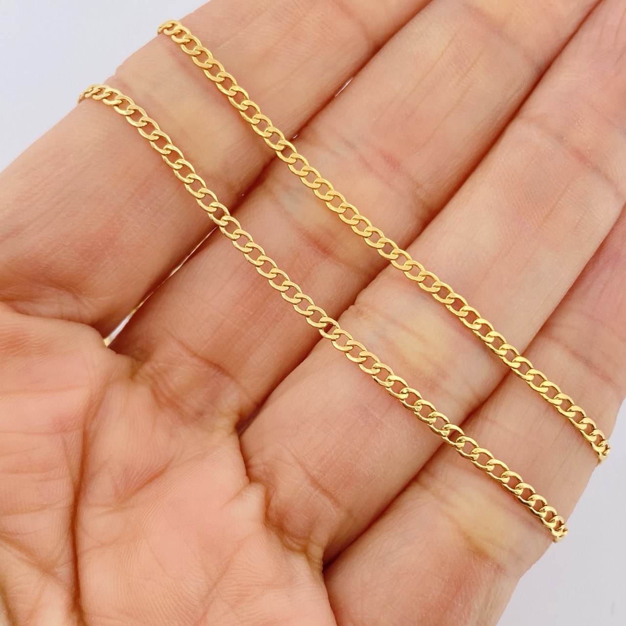 Cadena Cubana 2.6gr / 60cm / Oro Amarillo +1 18K &