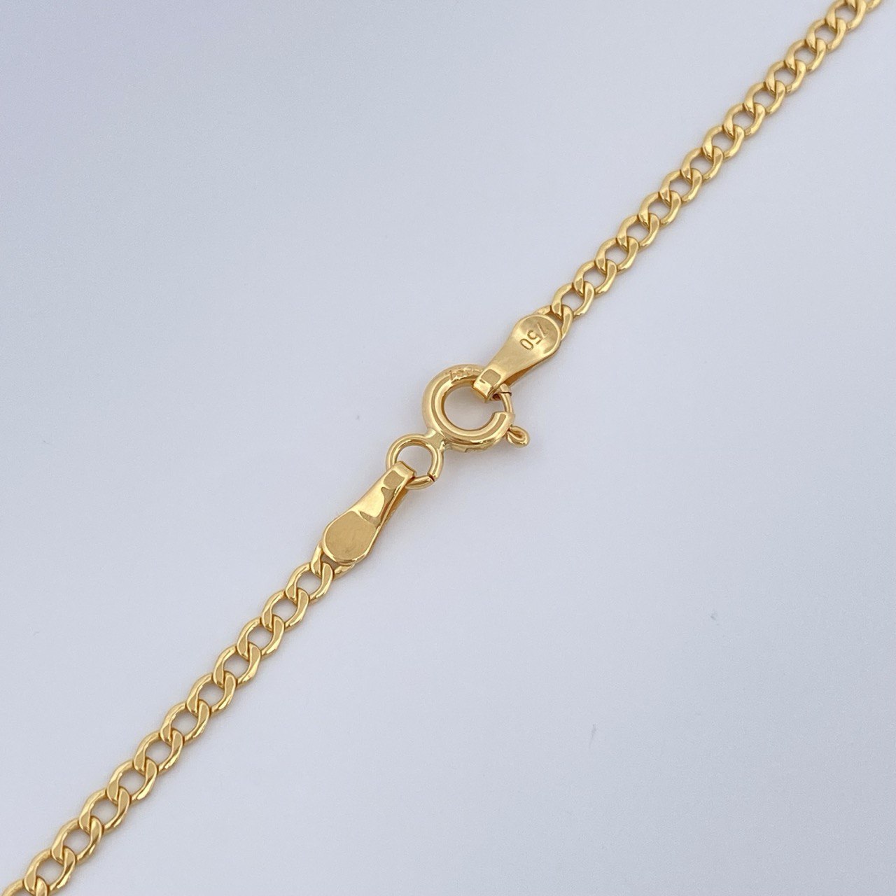 Cadena Cubana 2.25gr / 60cm / Oro Amarillo +1 18K $