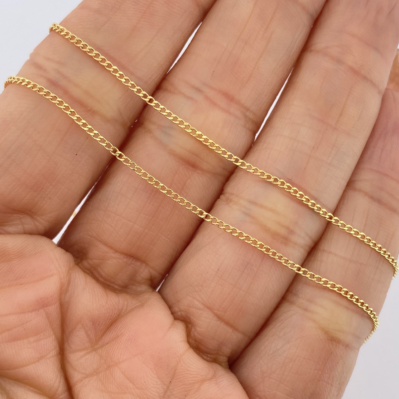 Cadena Cubana 1.05gr / 45cm / Oro Amarillo +1 18K &