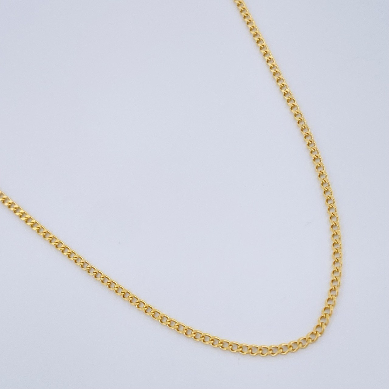 Cadena Cubana 1.1gr / 44.5cm / Oro Amarillo +1 18K &