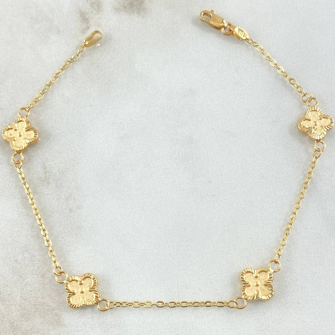 Pulso Aro Seguido Trébol 2.4gr / 18.5cm / Oro Amarillo 18K