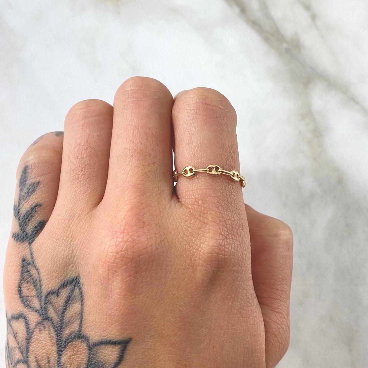 Anillo Gc 0.75gr / T9 1/2 - T10 / 4mm Oro Amarillo 18K ©