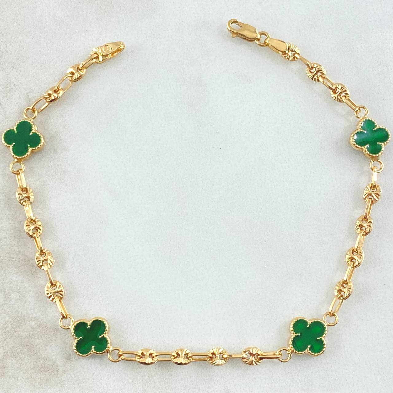 Pulso GC Trebol Verde 3.95gr / 18.5cm / Oro Amarillo 18K ©