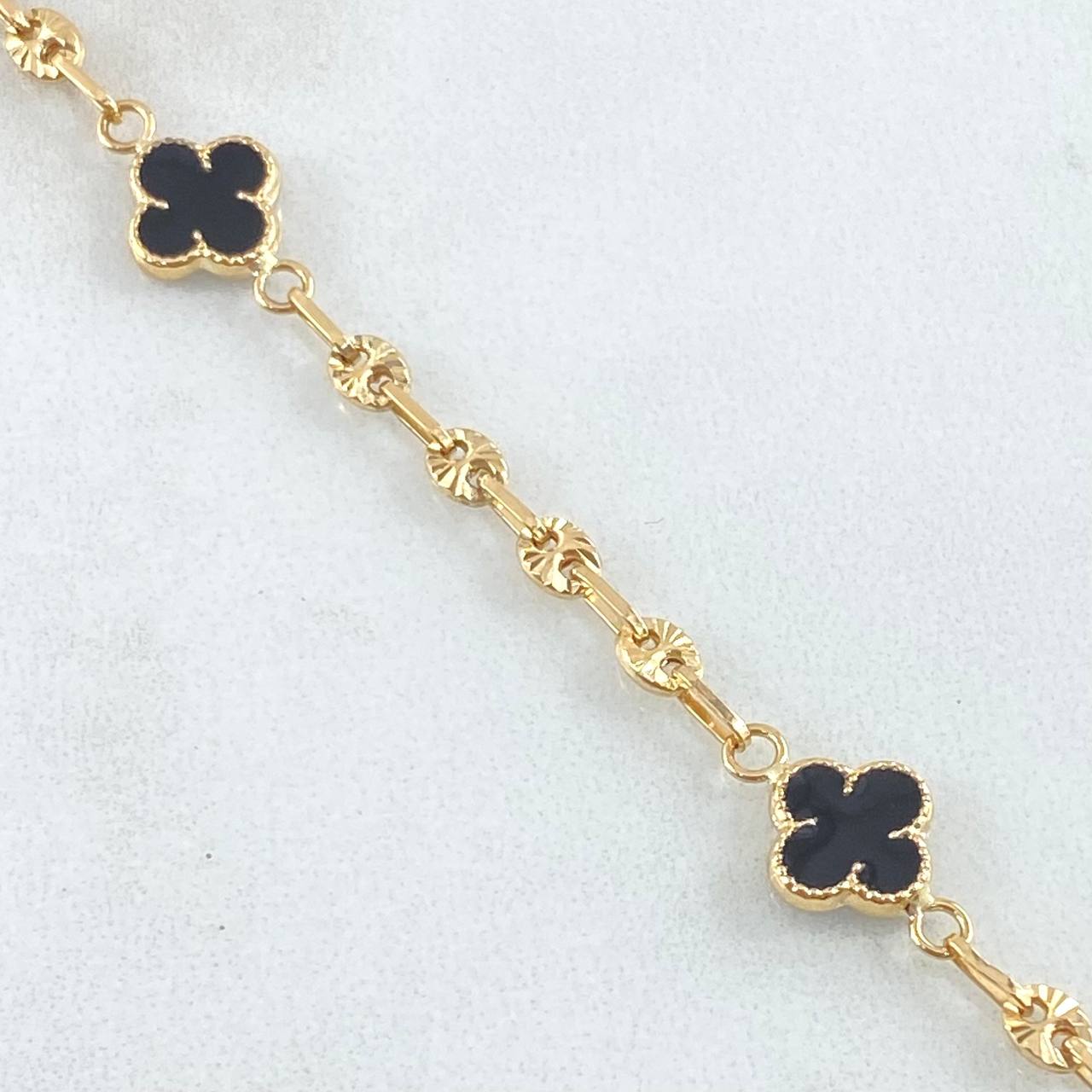 Pulso GC Trebol Negro 3.9gr / 19cm / Oro Amarillo 18K ©