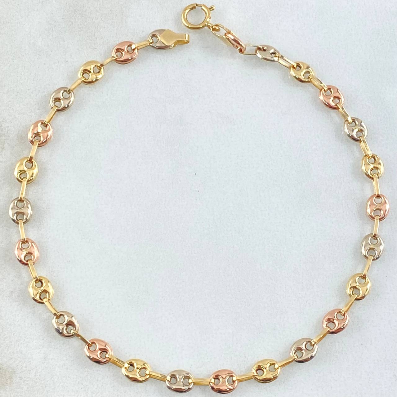 Pulso GC 2.7gr / 20.5cm / Tres Oros 18K ©
