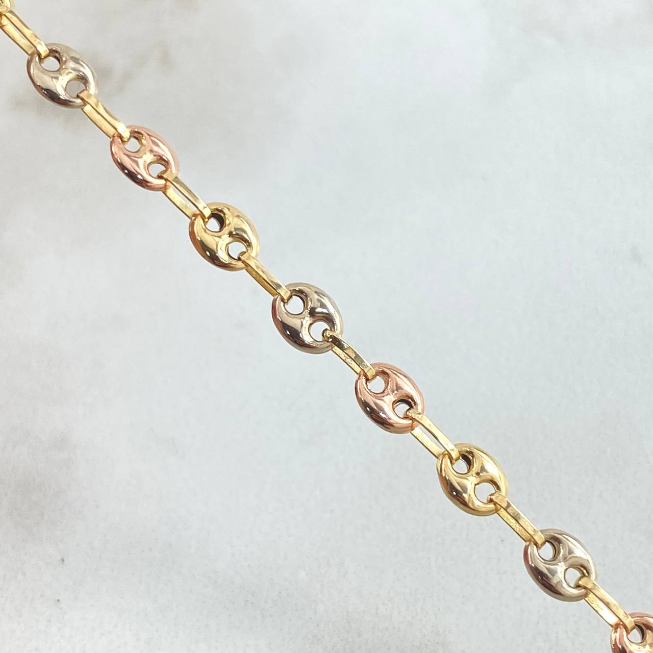 Pulso GC 2.7gr / 20.5cm / Tres Oros 18K ©