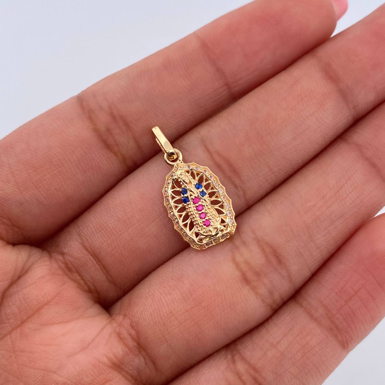 Dije Virgen de Guadalupe 1.2gr / 2.1cm / Oro Amarillo 18K &
