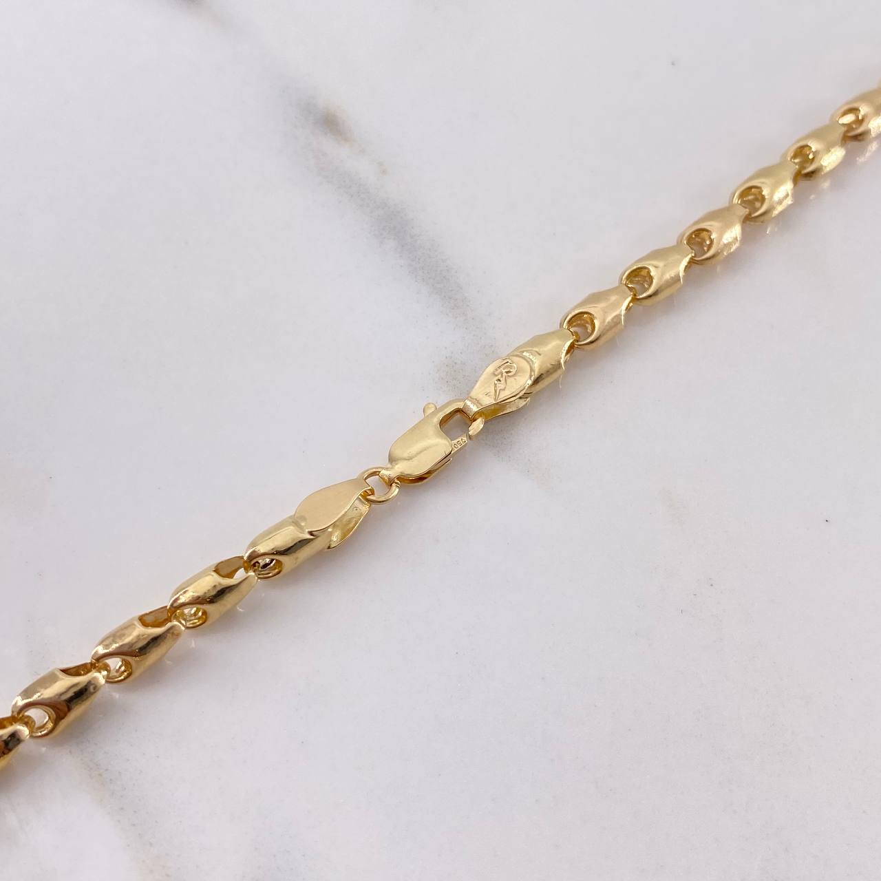 Cadena Rustica Espiga 15.65gr / 60cm / 4mm Troquelada Oro Amarillo 18K &