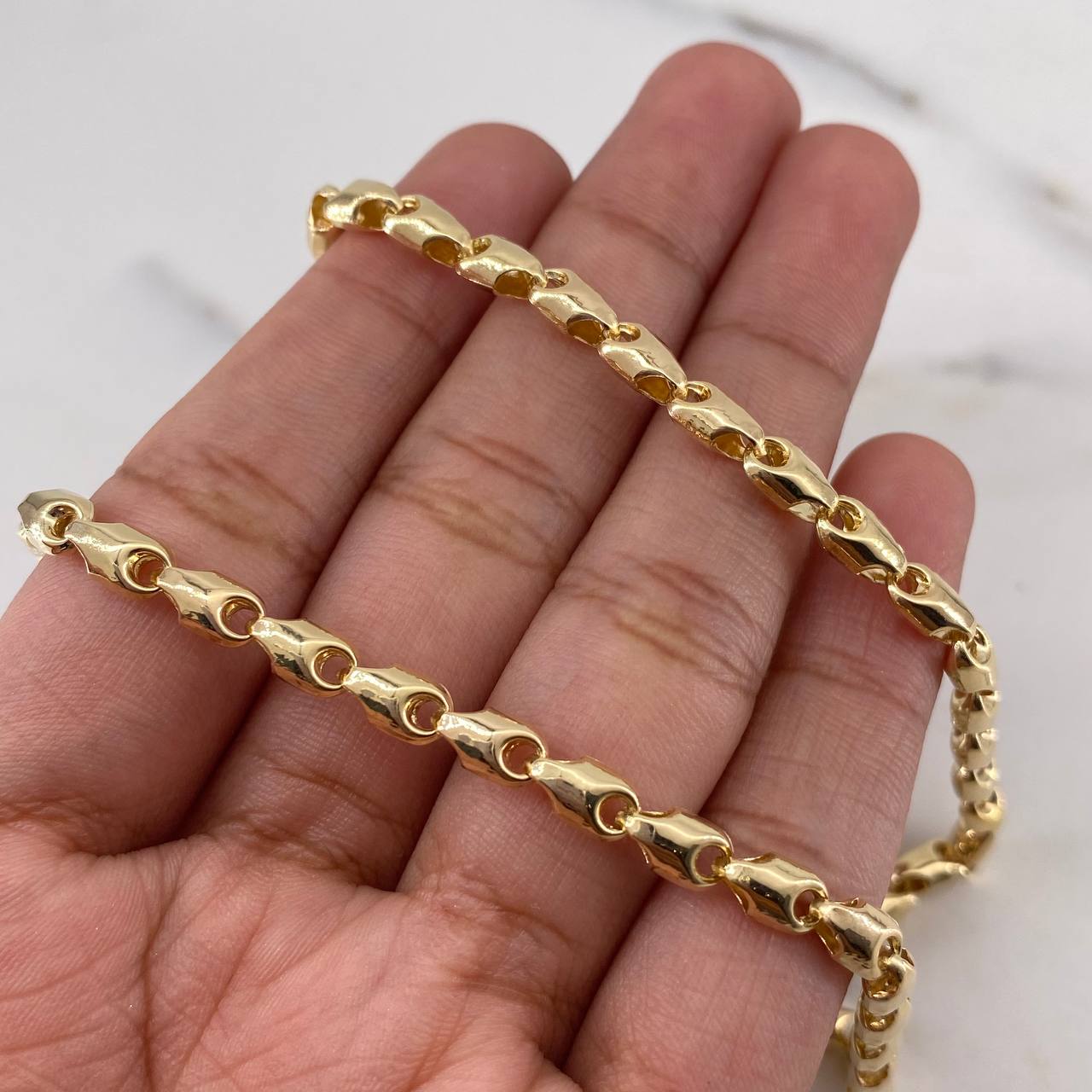 Cadena Rustica Espiga 15.65gr / 60cm / 4mm Troquelada Oro Amarillo 18K &