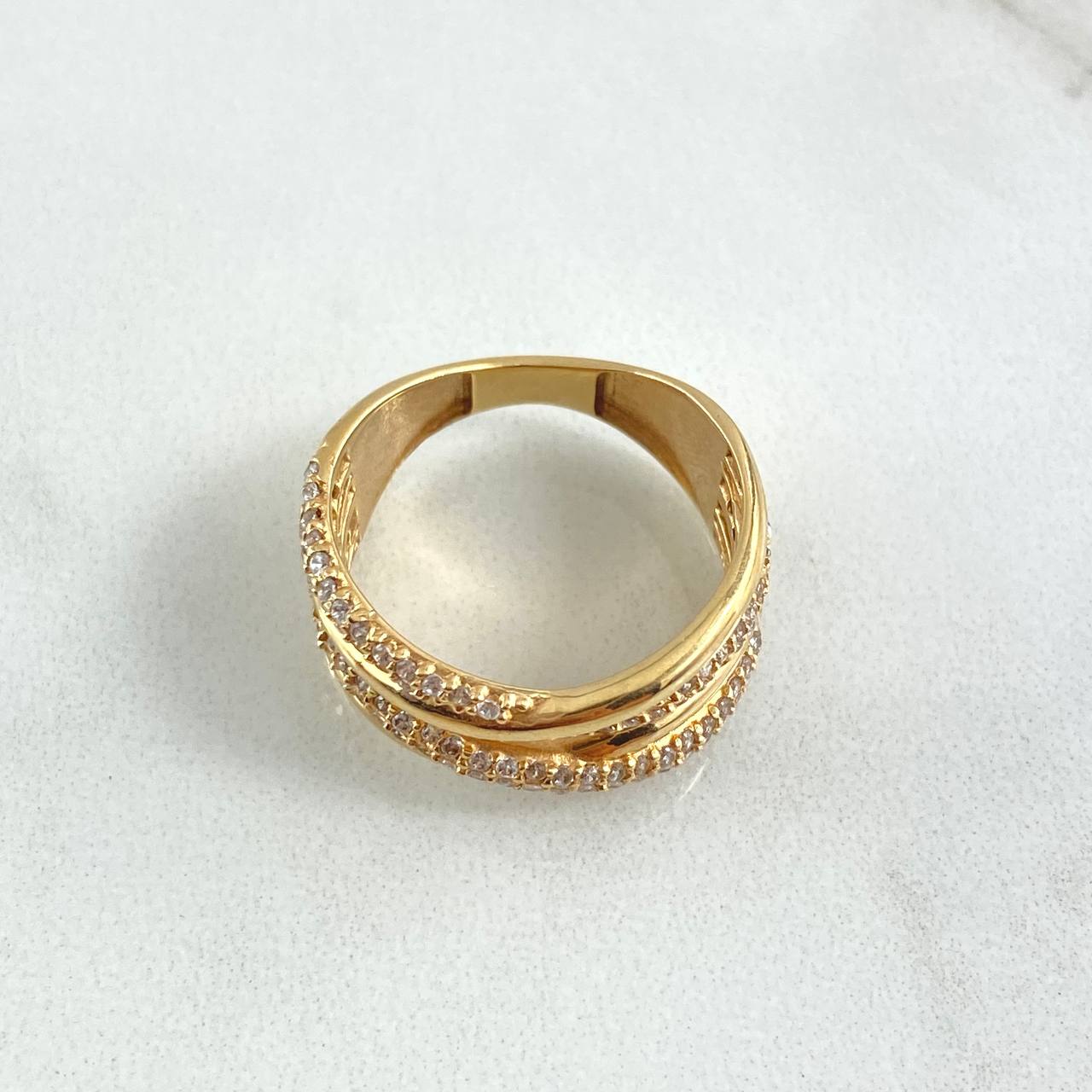 Anillo Rustico Intercepto 5.45gr / T7 / Circones Blancos Oro Amarillo 18K
