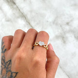 Anillo Hilera Corazones 2.05gr / T7 / Circones Blancos Oro Amarillo 18K