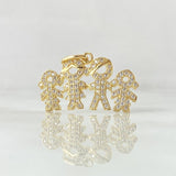 Dije Familia 2.75gr / 2cm / Circones Blancos Oro Amarillo 18K ©