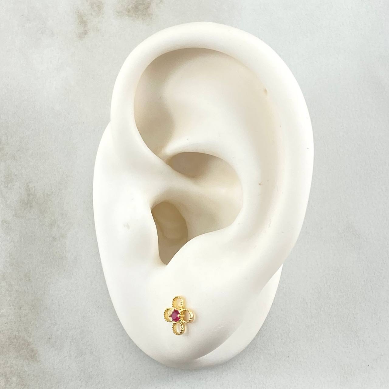 Topos Flor 0.7gr / Oro 18K *