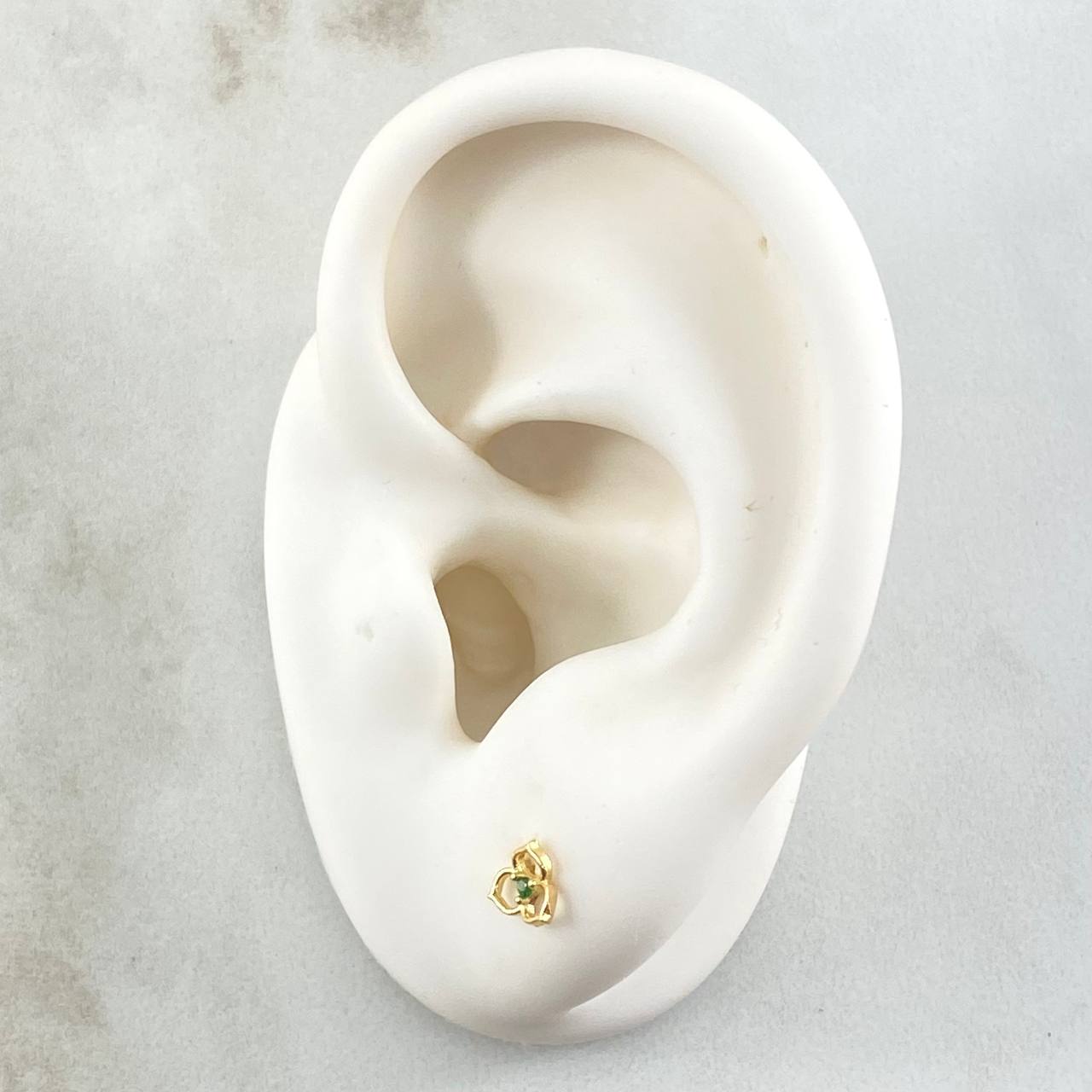 Topos Flor Tres Petalos 0.55gr / 5mm Circones Verdes Oro Amarillo 18K ©
