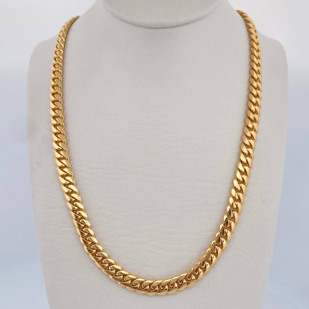 Cadena Cubana 70gr / 62.5cm / 5.9mm Oro Amarillo Nac.Esp. 18K $