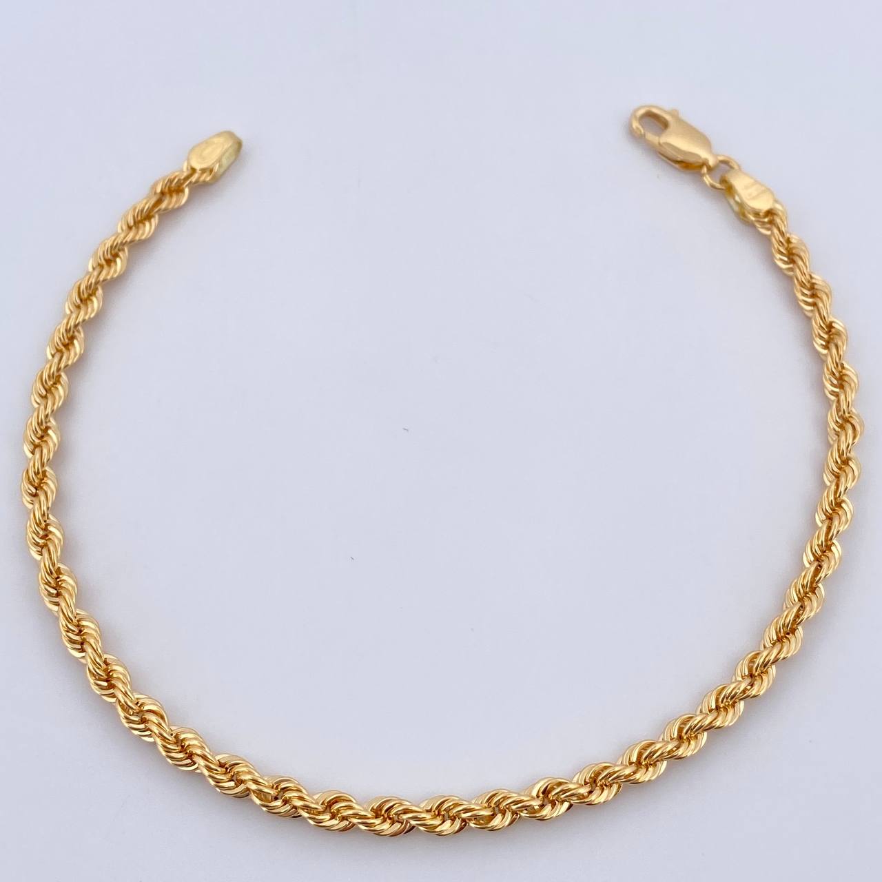 Pulso Lazo 3.1gr / 19.1cm / 3mm Oro Amarillo +3 18K $