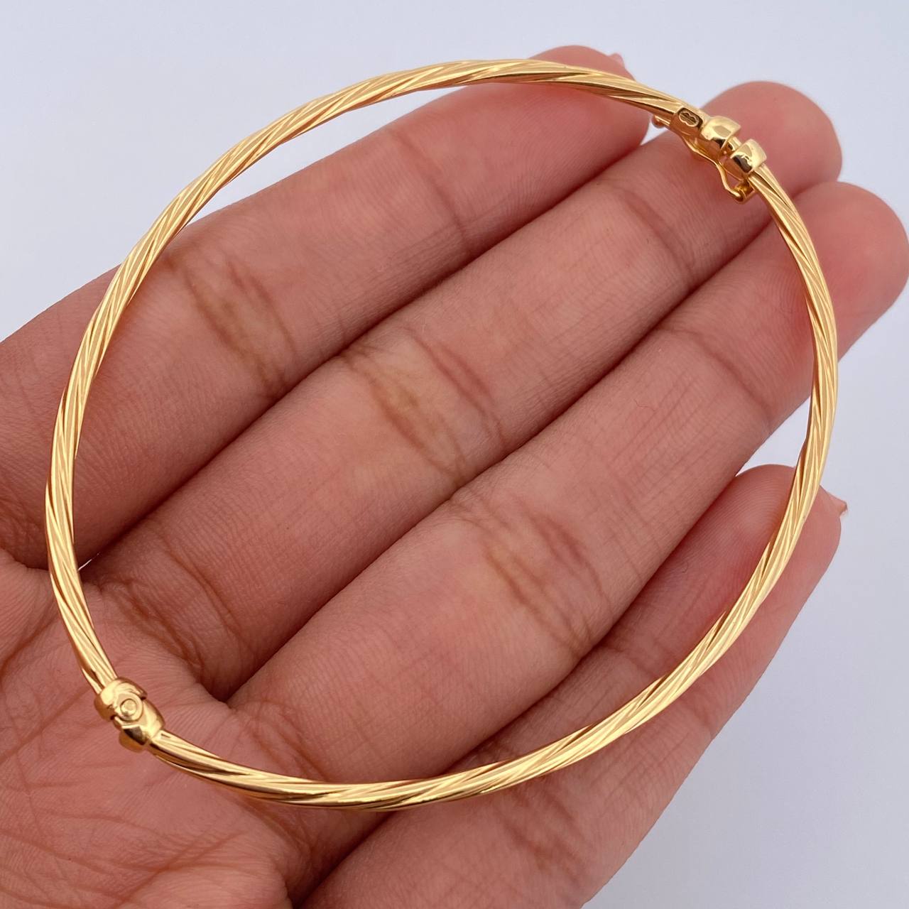 Pulso Aro 3gr / 18.9cm / 1.7mm Entorchada Oro Amarillo +4 18K $