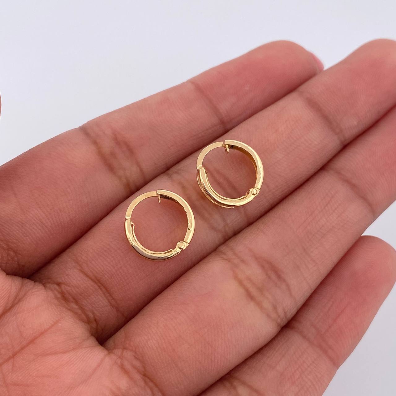 Candongas Carril Doble 0.9gr / 1cm / Oro Amarillo 18K &