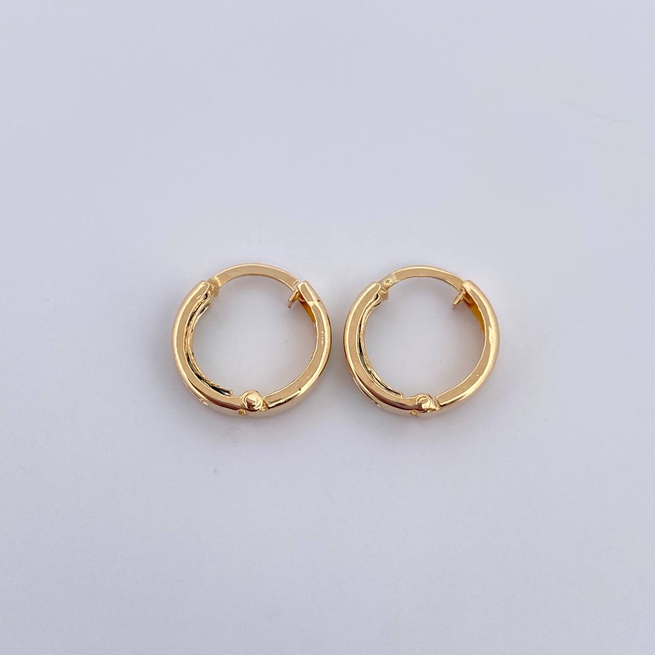 Candongas Carril Doble 0.8gr / 1cm / Oro Amarillo 18K &