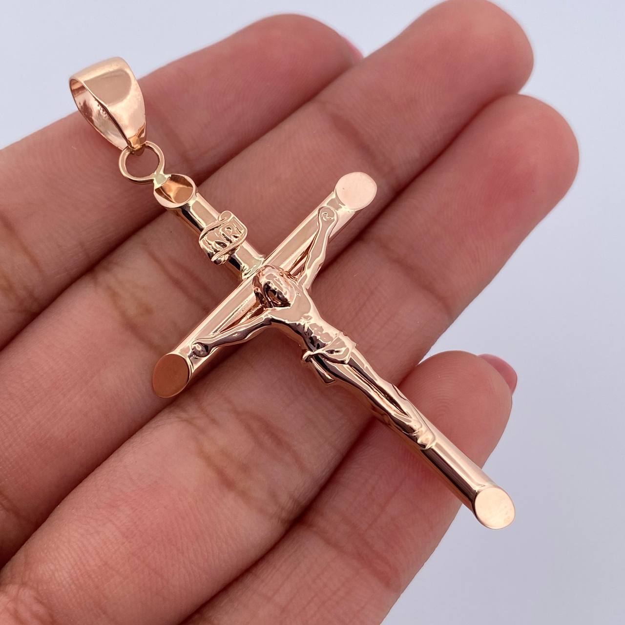 Dije Cruz Cristo 2.75gr / 5.4cm / Oro Rosa 18K &