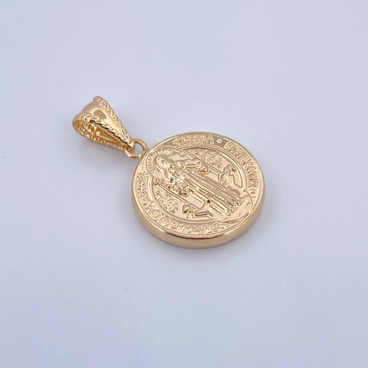 Dije San Benito 1.05gr / 2.5cm / Oro Amarillo 18K &