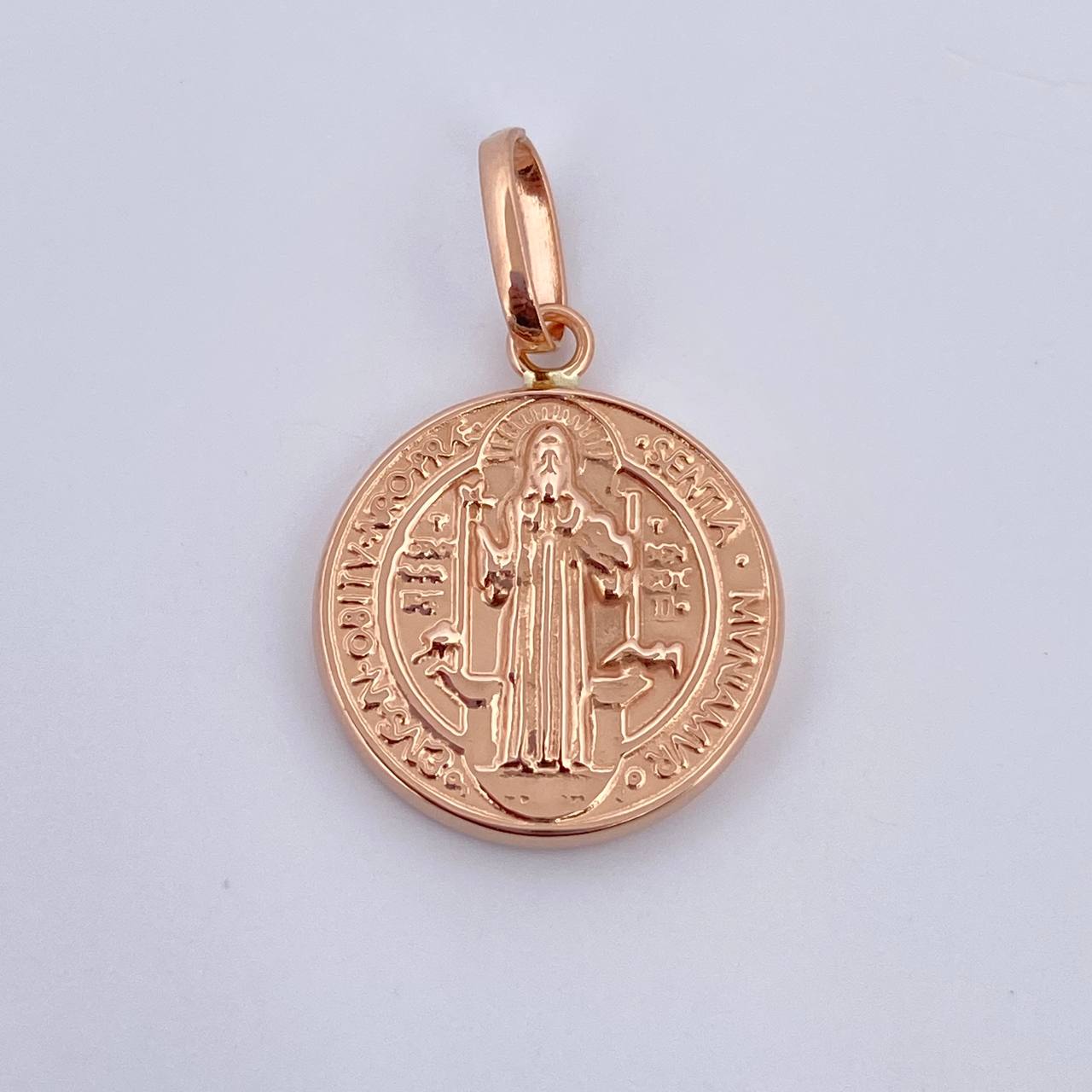 Dije San Benito 1.15gr / 2.3cm / Oro Rosa 18K &