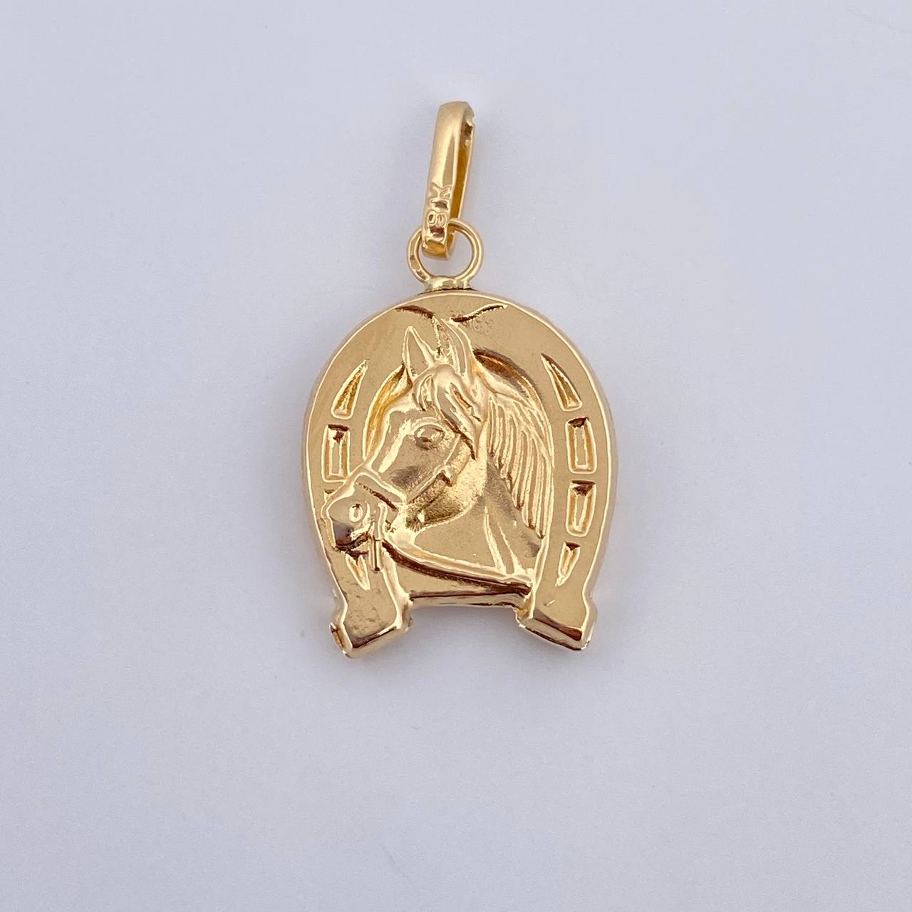 Dije Herradura Caballo 1.05gr / 2.5cm / Oro Amarillo 18K &