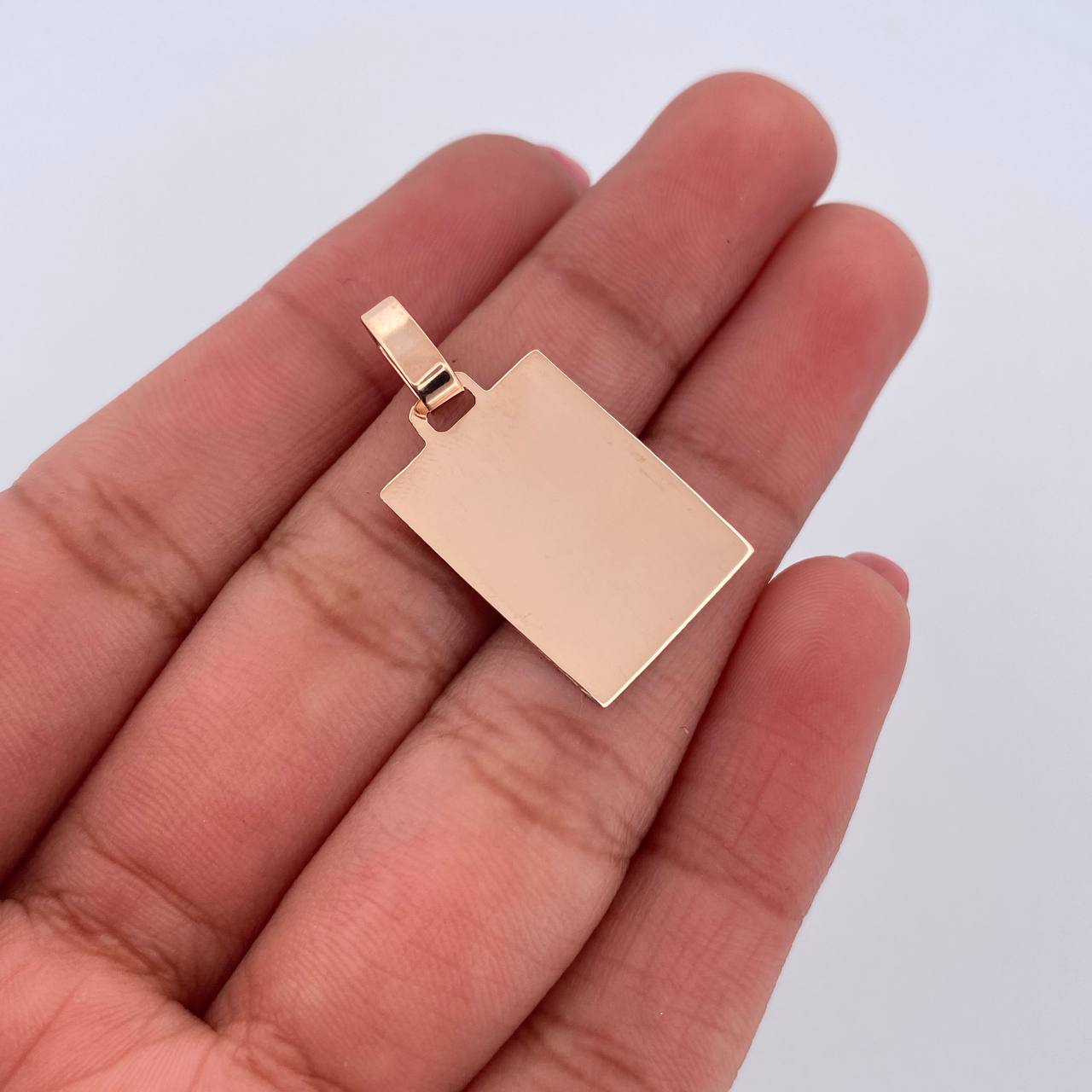 Dije Placa Rectangular 1.1gr / 2.7cm / Oro Rosa 18K &