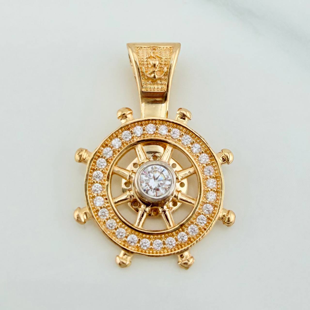 Dije Timon 3gr / 2.4cm / Dos Oros Amarillo Blanco 18K %