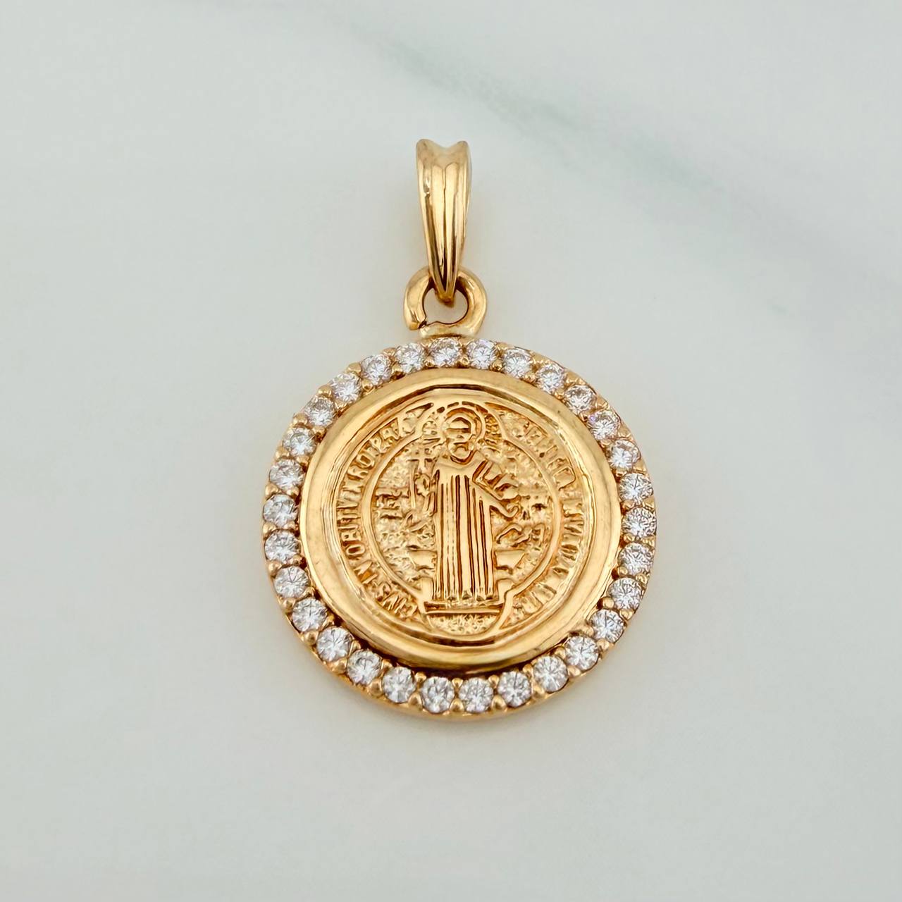 Dije San Benito 2.5gr / 2.3cm / Oro Amarillo 18K %