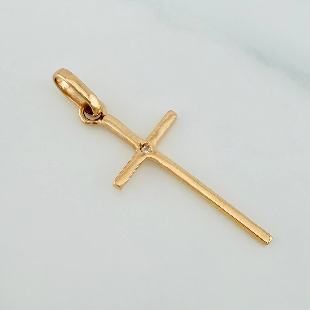 Dije Cruz 0.8gr / 3.7cm / Oro Amarillo 18K