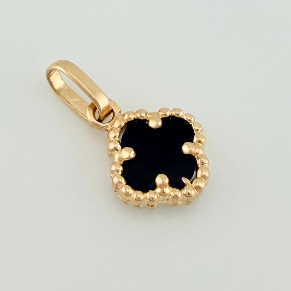 Dije Trebol 0.85gr / 1.6cm-Oro Amarillo 18K %