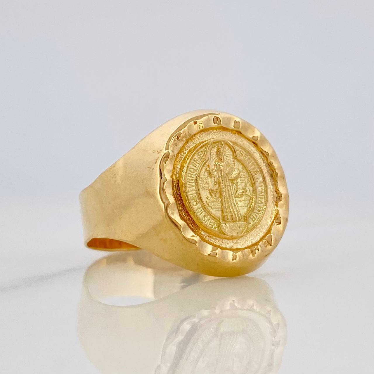 Anillo San Benito 3.45g / T8 Oro Amarillo 18K