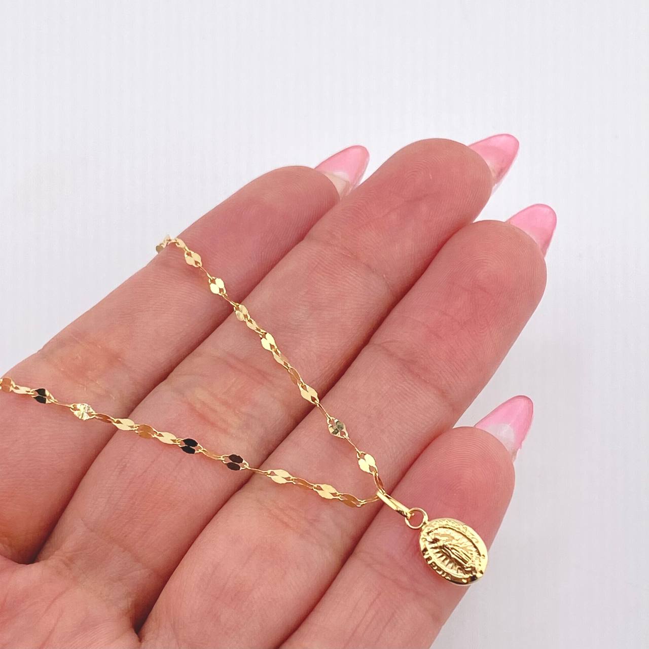 Set Cadena y Dije Flor Espejo + Virgen Guadalupe 1.4gr / 45cm / 1.8mm Oro Amarillo 18K (Oferta) *