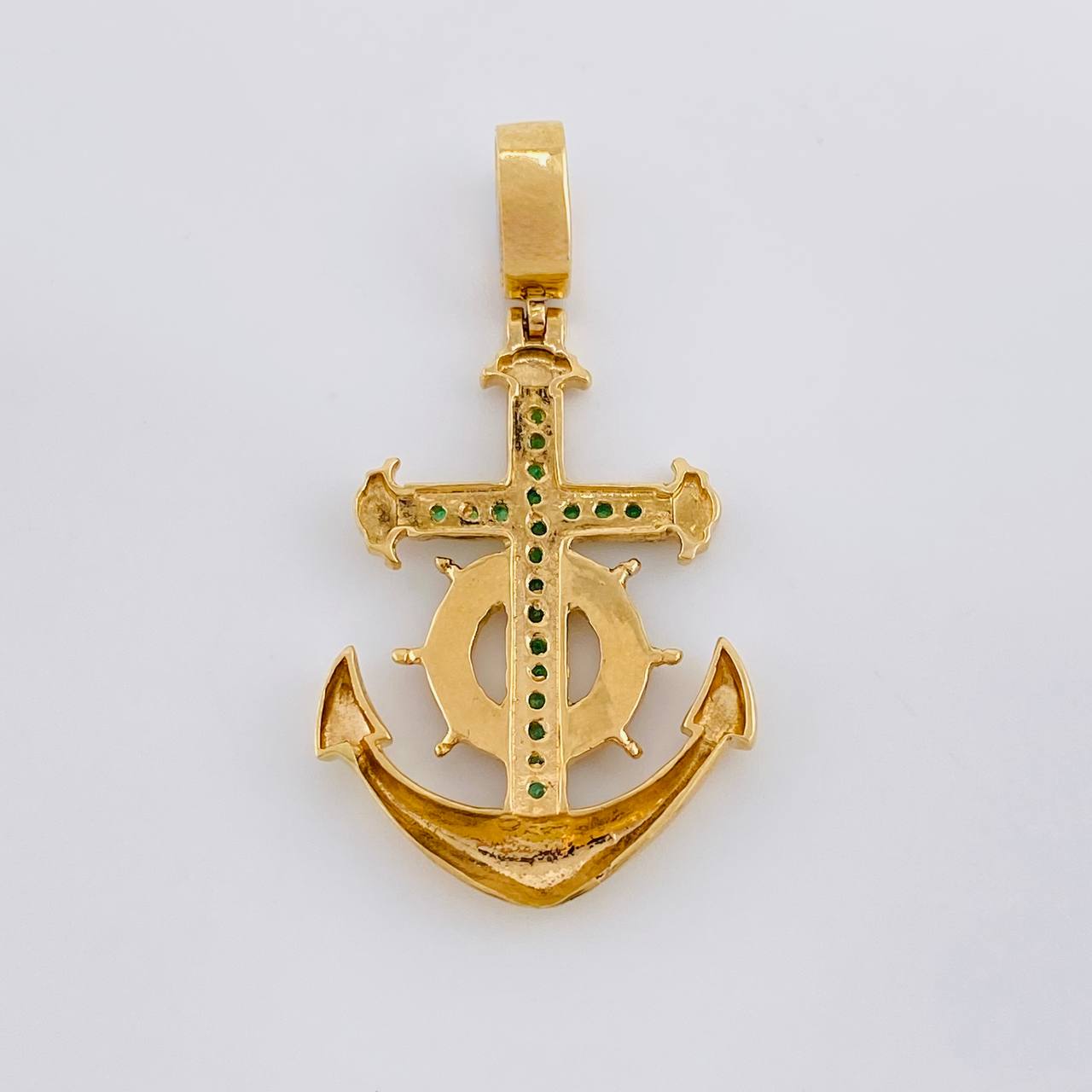 Dije Ancla Cruz 5.9g / 4.6cm Oro Amarillo 18K
