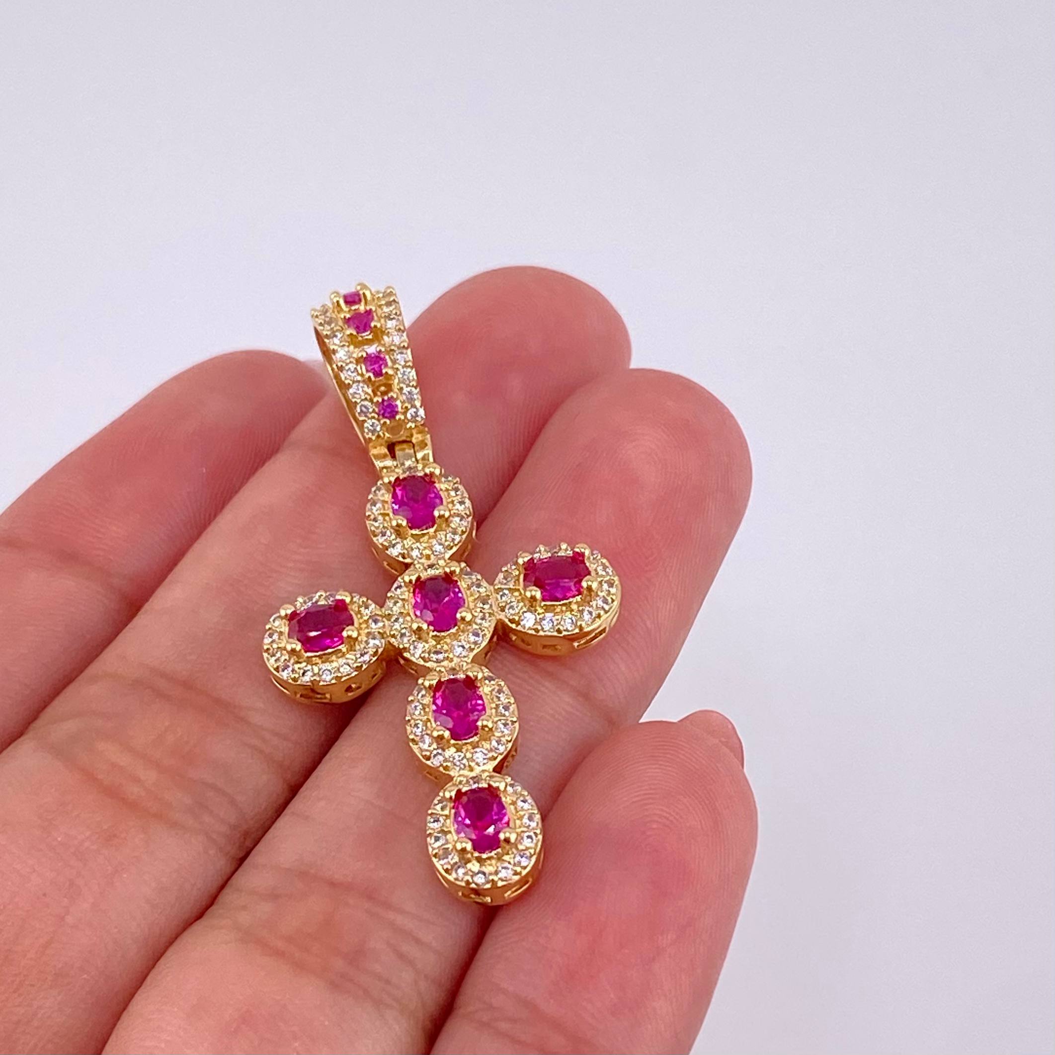 Dije Cruz Ovalos Tupidos 5.35g / 4.3cm Oro Amarillo 18K