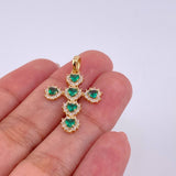 Dije Cruz Corazones Tupidos 2.05g / 3cm Oro Amarillo 18K