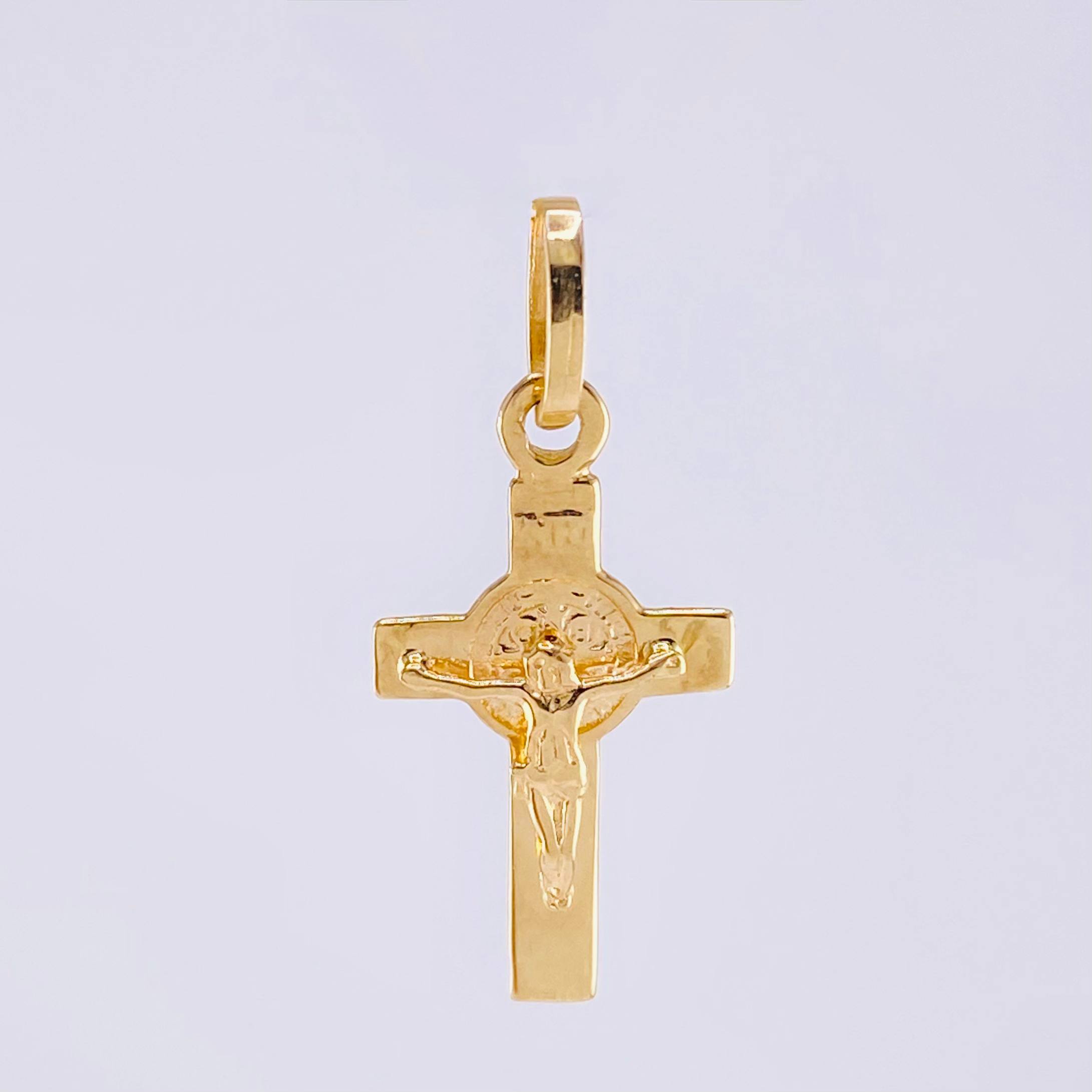Dije Cruz Cristo San Benito 1g / 2.5cm Oro Amarillo 18K