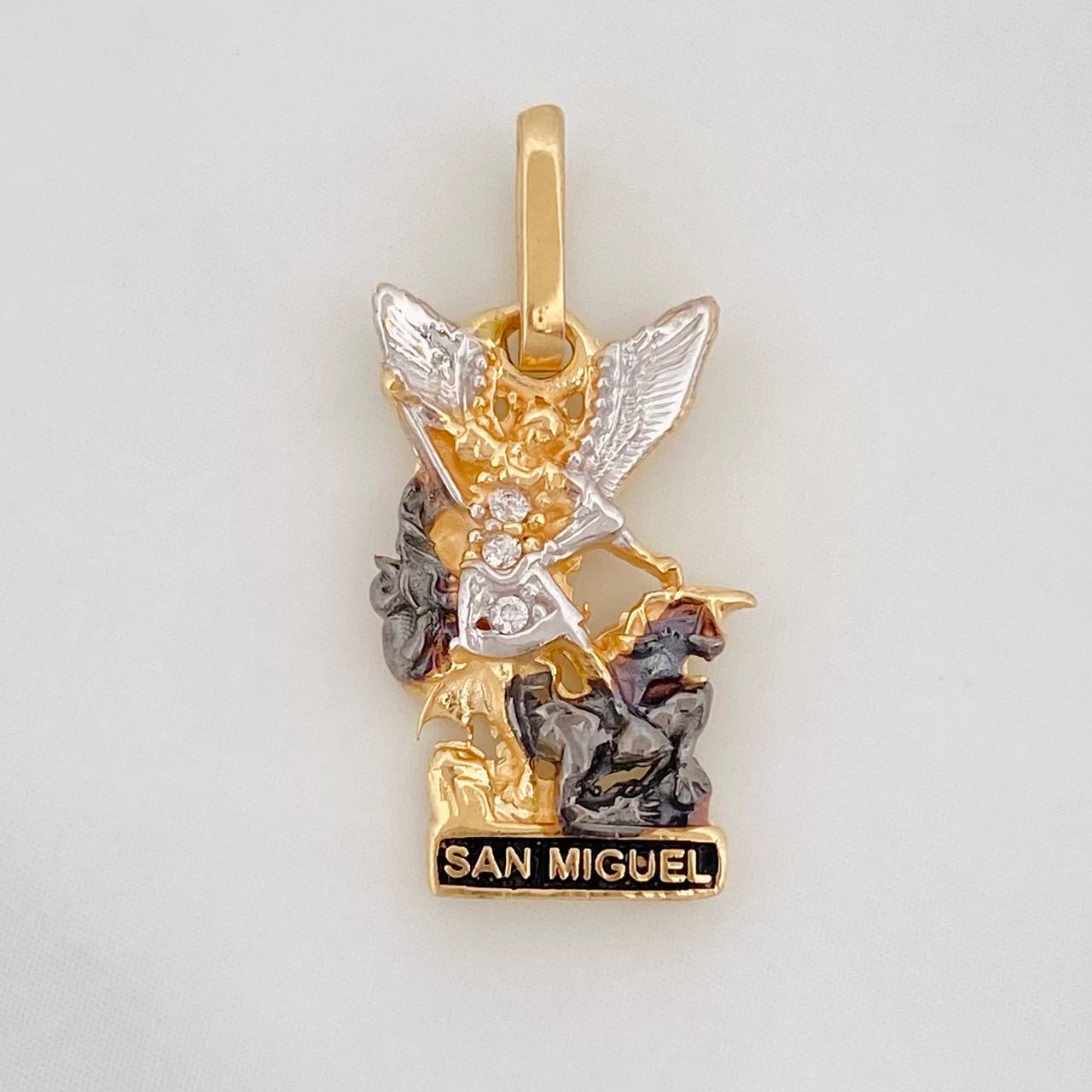 Dije San Miguel Arcángel 1.75g / 2cm Tres Oros 18K
