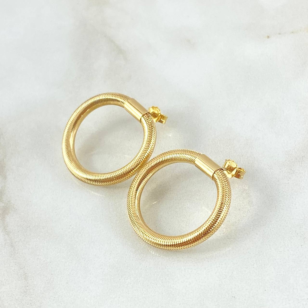 Topos Aro Reticulado  1.8gr / 2.4cm / Oro Amarillo +4 18K