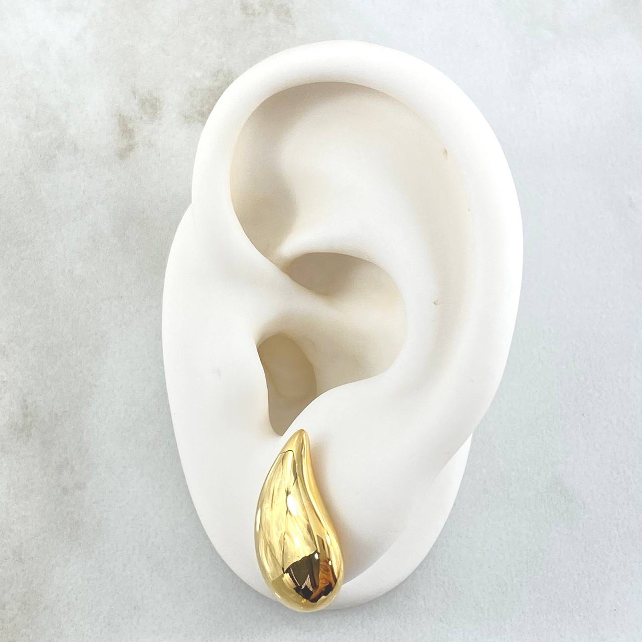 Topos Gota Abultada 2.1gr / 2cm / Oro Amarillo +4 18K